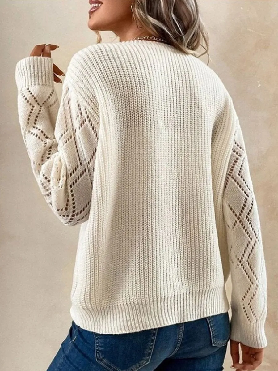 Casual Knitted Sweater with V-Neck and Lace Trim