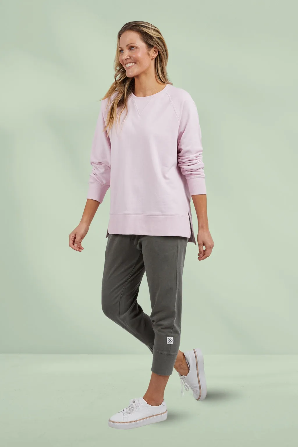 Elm Melbourne Crew Powder Pink