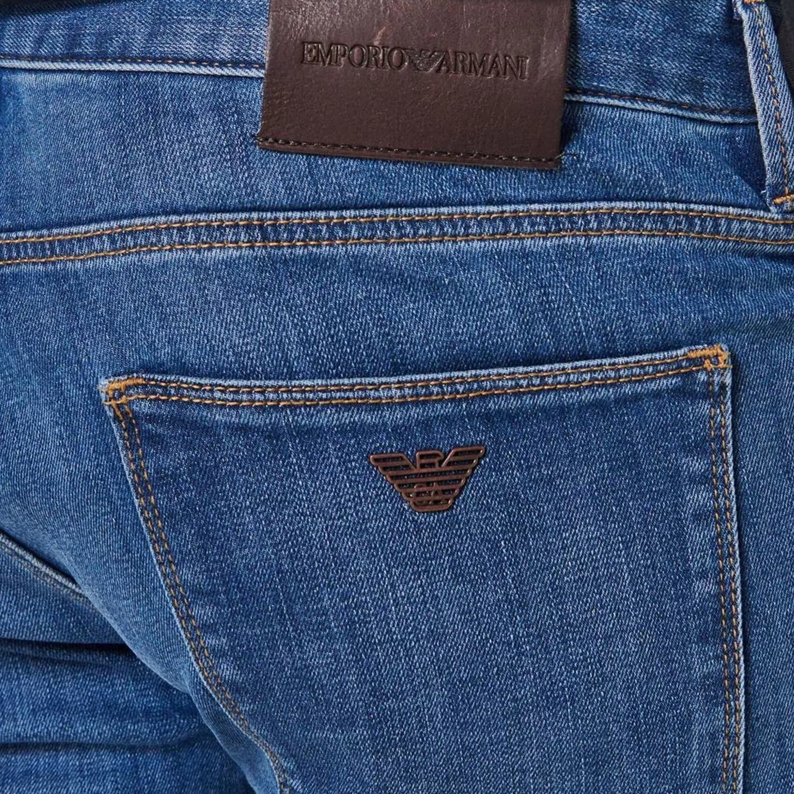 Emporio Armani 8N1J06 1G0LZ Slim Fit Jeans