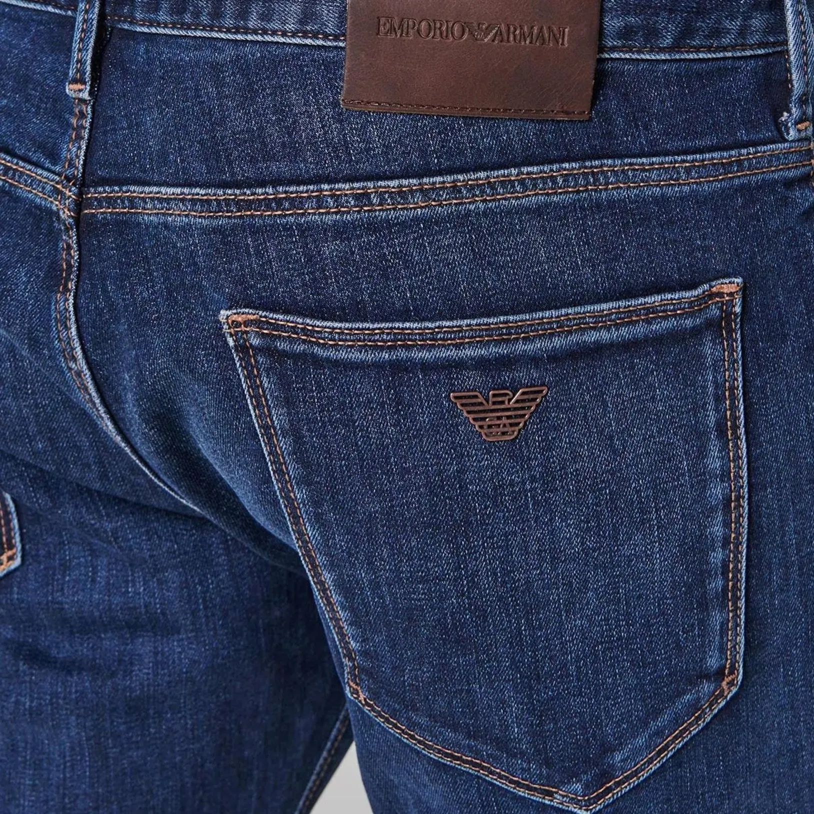 Emporio Armani 8N1J06 1G0LZ Slim Fit Jeans