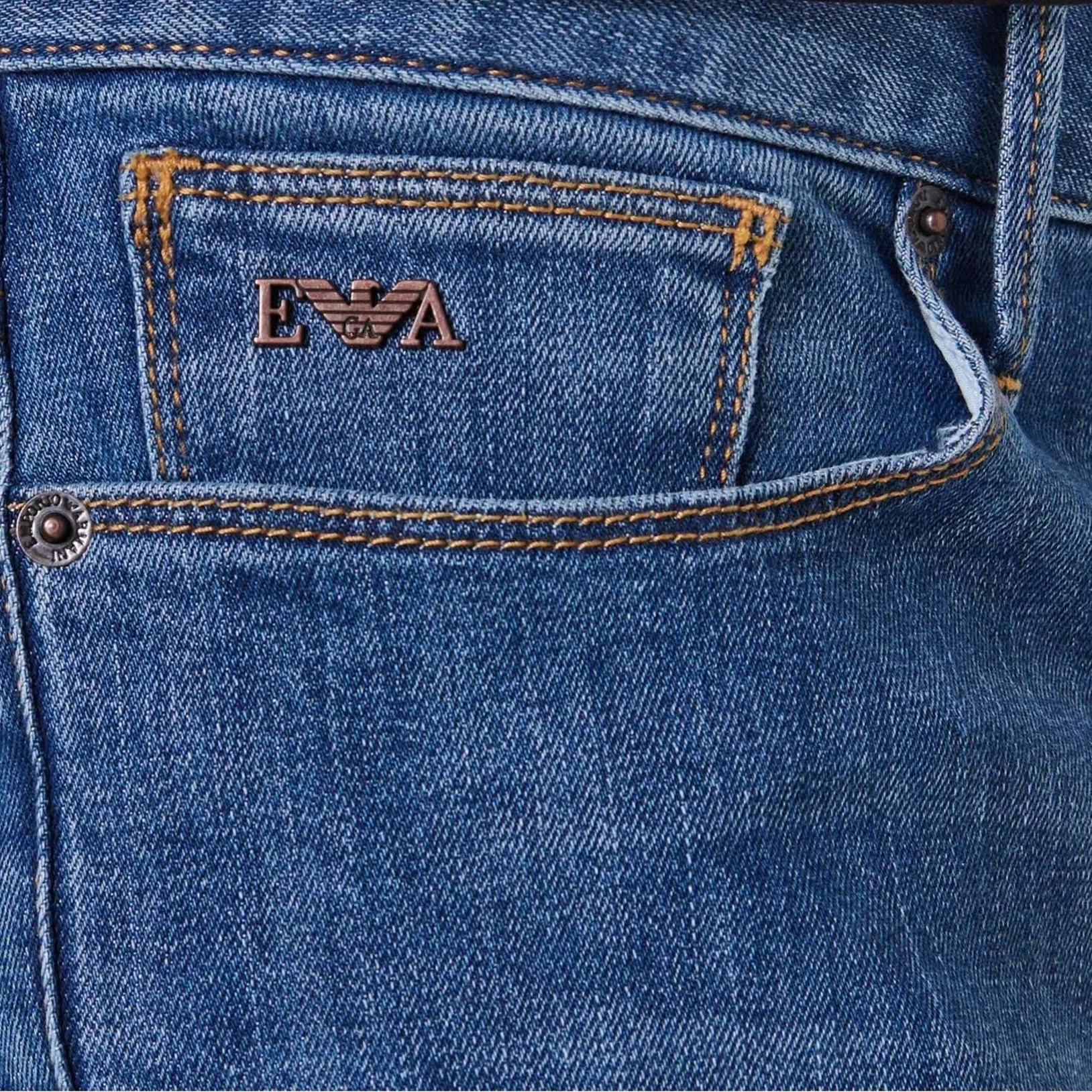 Emporio Armani 8N1J06 1G0LZ Slim Fit Jeans