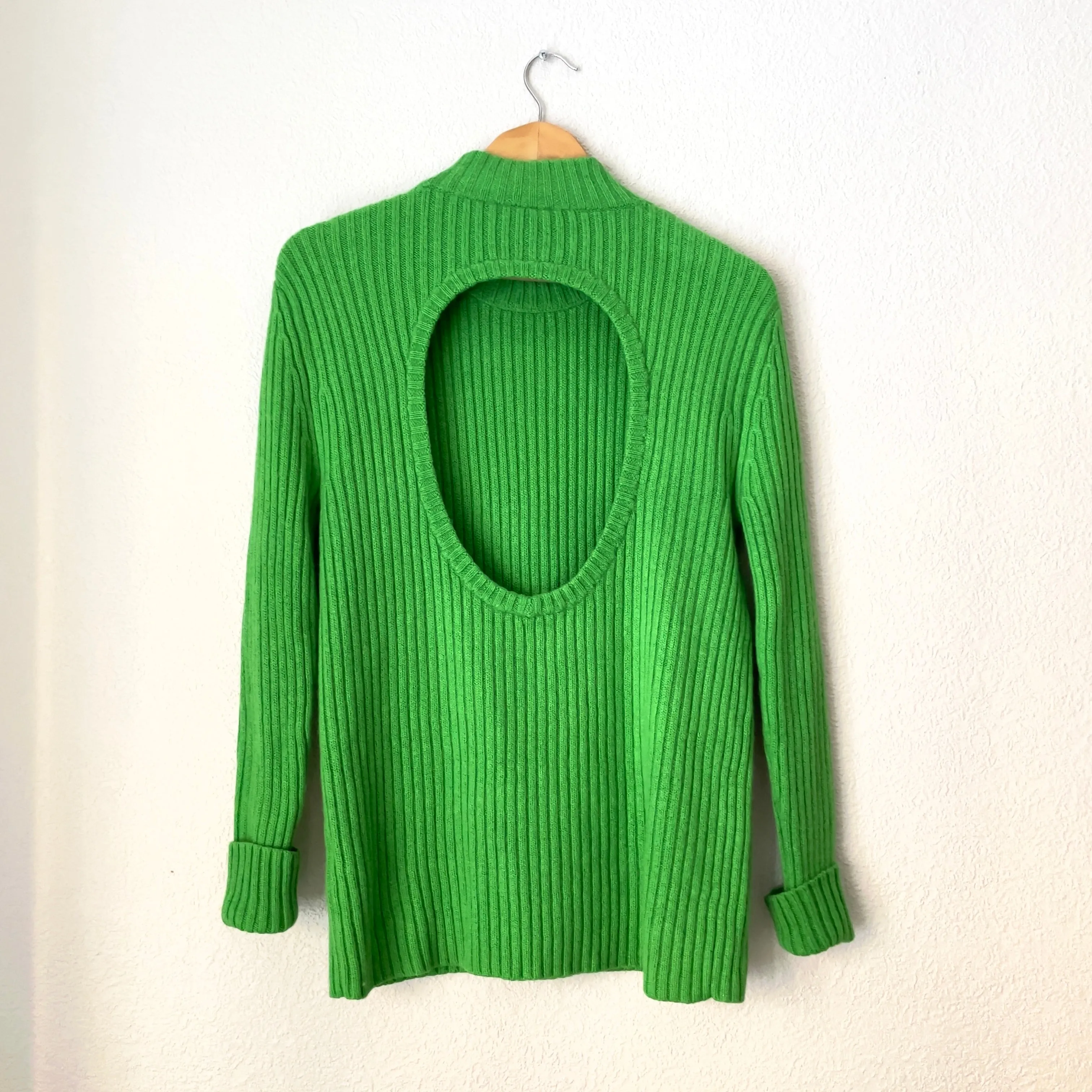 Green Cashmere Wool Blend Sweater - Topshop Boutique - Back Cut Out Detail