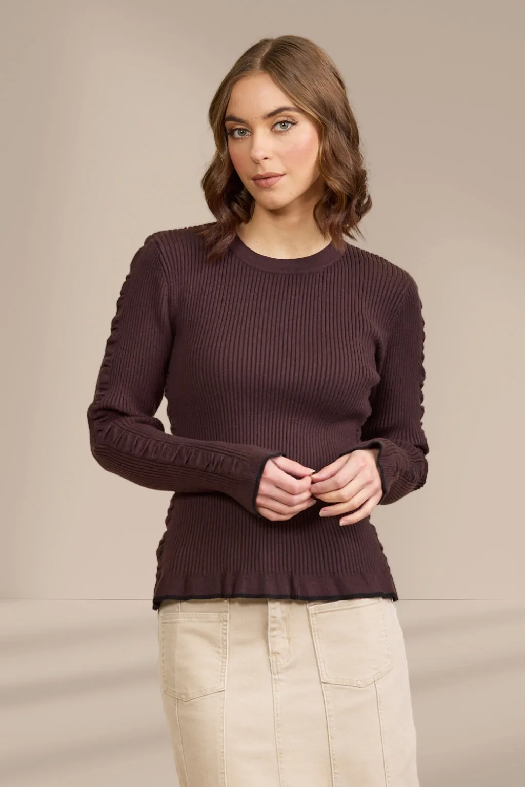 Knewe Luxe Sweater Chocolate Black