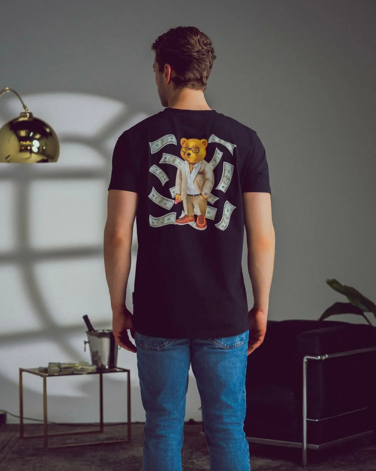 ORGANIC BACKPRINT T-SHIRT, FILOU XCII. FLYING DOLLAR