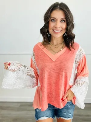 POL Coral Floral Lace Detail V-Neck Top (Reg)