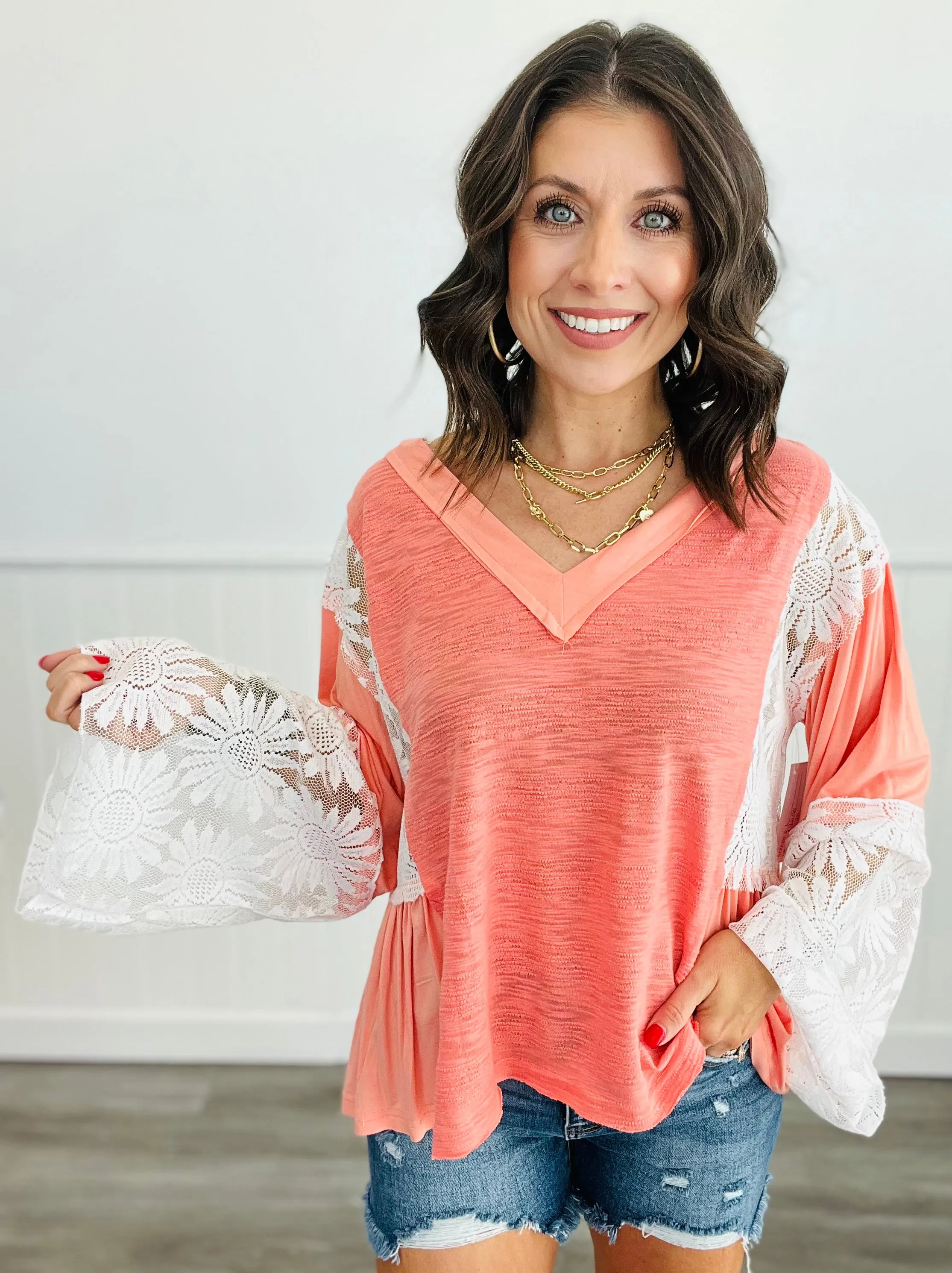 POL Coral Floral Lace Detail V-Neck Top (Reg)