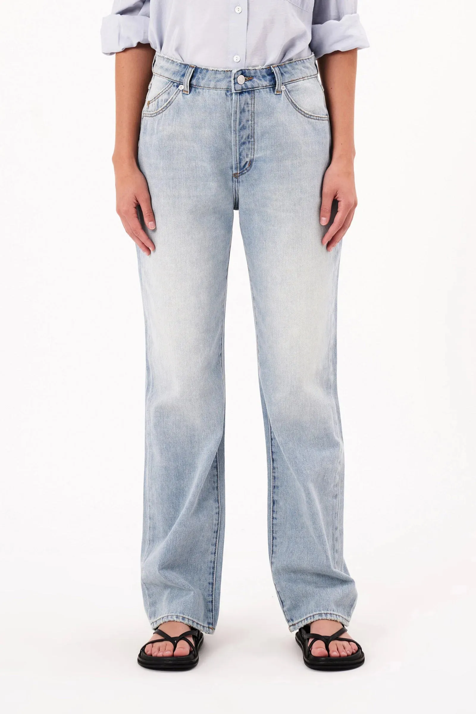 Rollas 90s Relaxed Faded Blue Jean Light Vintage Blue