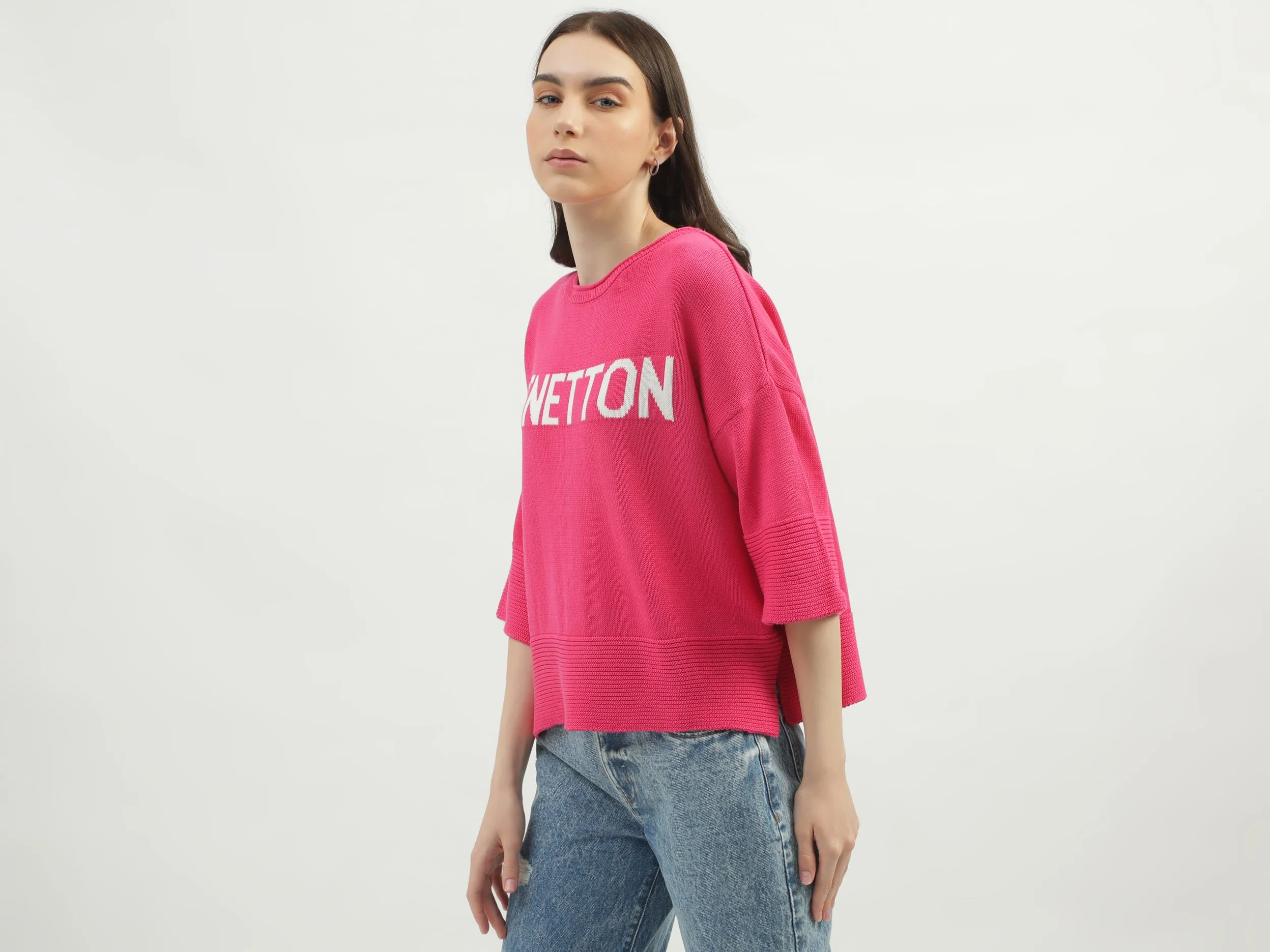 Women's Regular Fit Round Neck Knitted Sweaters