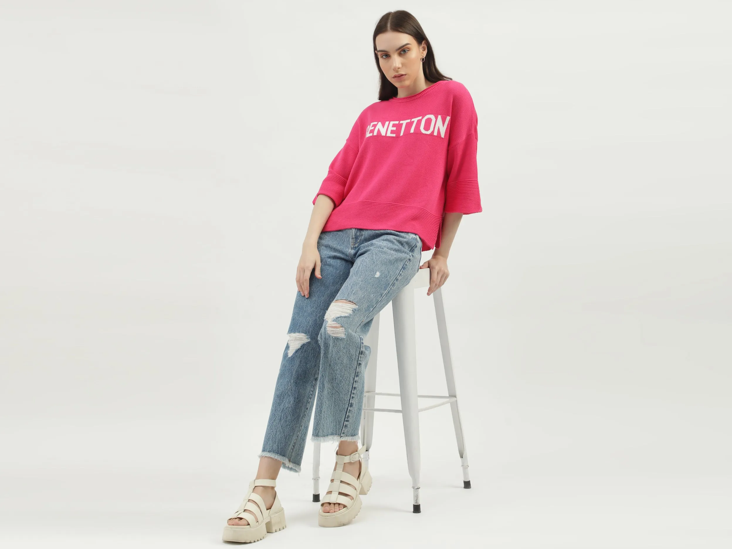 Women's Regular Fit Round Neck Knitted Sweaters
